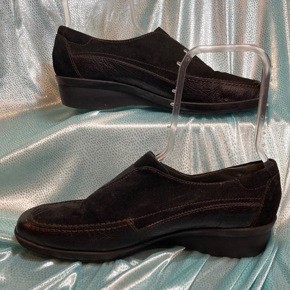 Stonefly wedge black suede shoes. Size 39‎ eu box 2